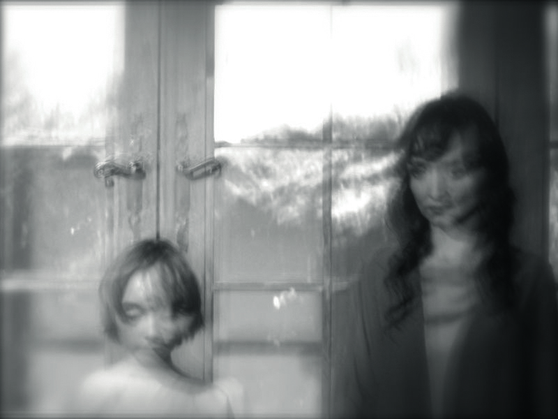 TheForbiddenRoom Maria de Medeiros and kid TheForbiddenRoom, Maria de Medeiros and kid